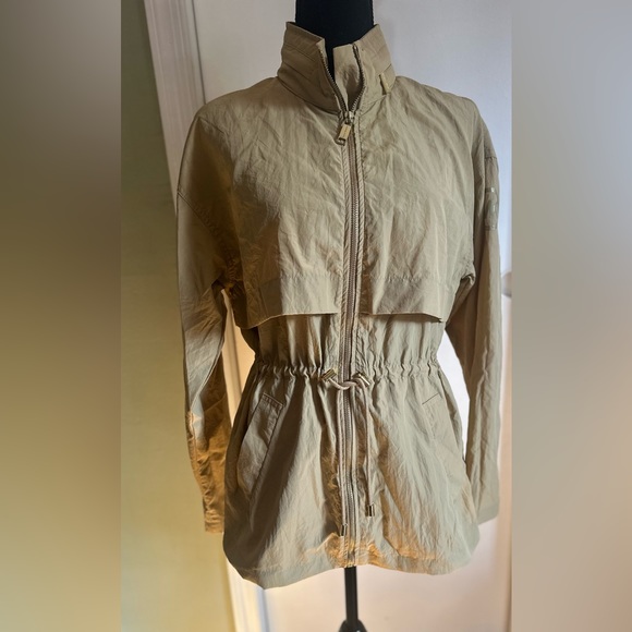 Jacket - Picture 4 of 4